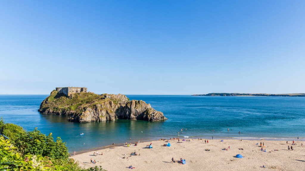 Saint Catherine's island and fort at the coast of Tenby