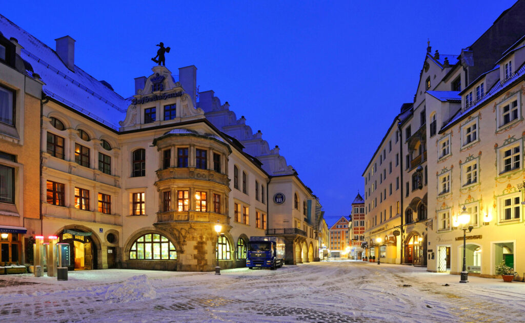 Tavern Hofbräuhaus in early morning, in winter with snow, Munich, Bavaria, GermanyTavern